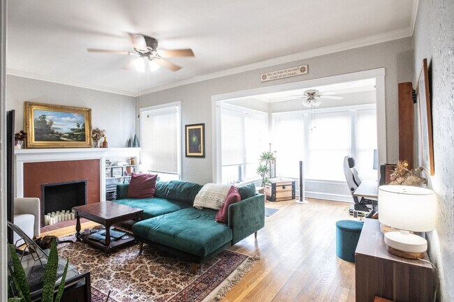 Photo - 1514 W Addison St Unidad 3E