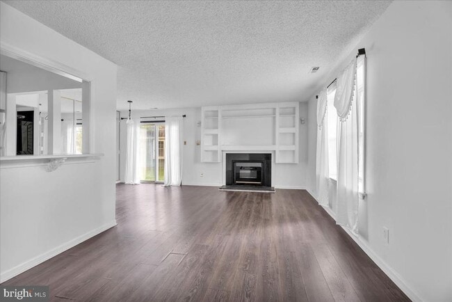 Photo - 10 Franklin Pl