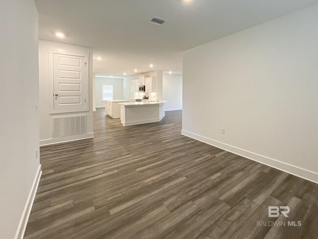 Photo - 510 Hardwood Ave