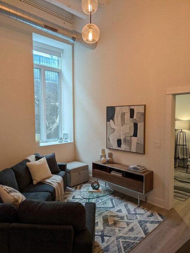 Photo - 1453 Maple Ave