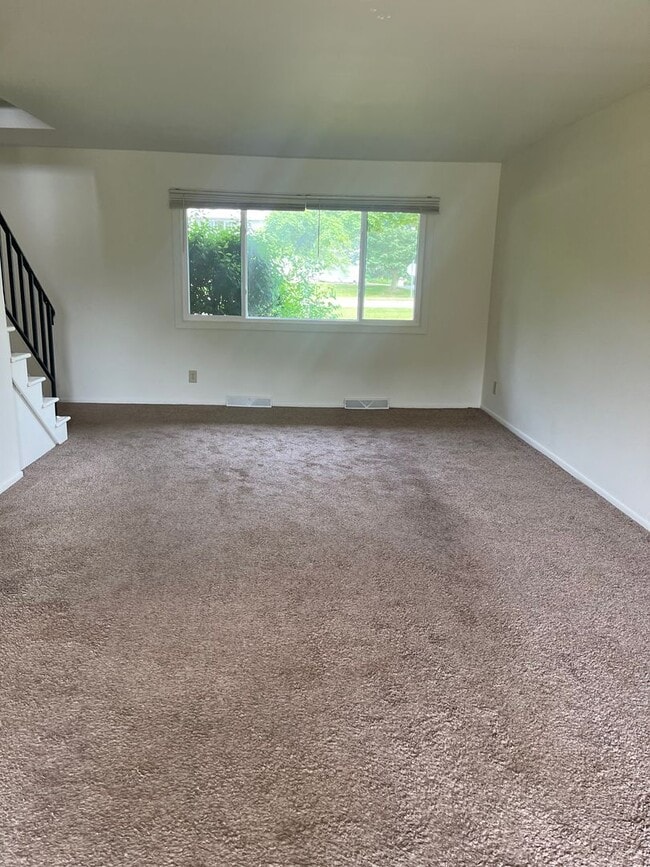 Photo - Grafton 3 Bedroom 2.5 bath Town Home