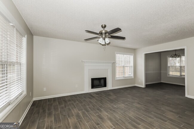 Photo - 1065 Garrison Ct