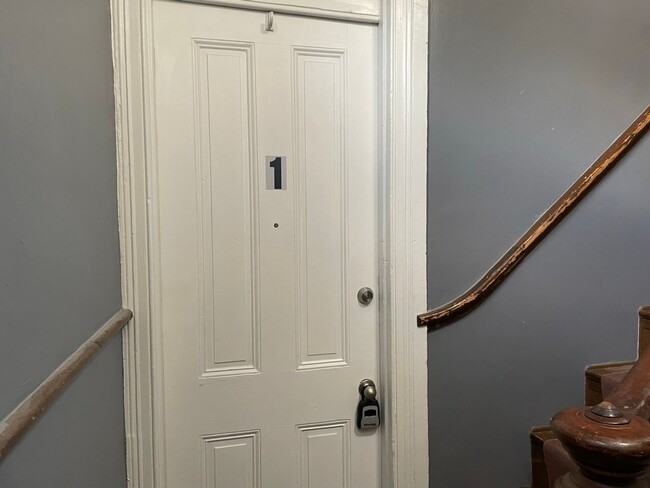 Photo - 1601 Shakespeare St Unit 1601 Shakespeare St. #1R