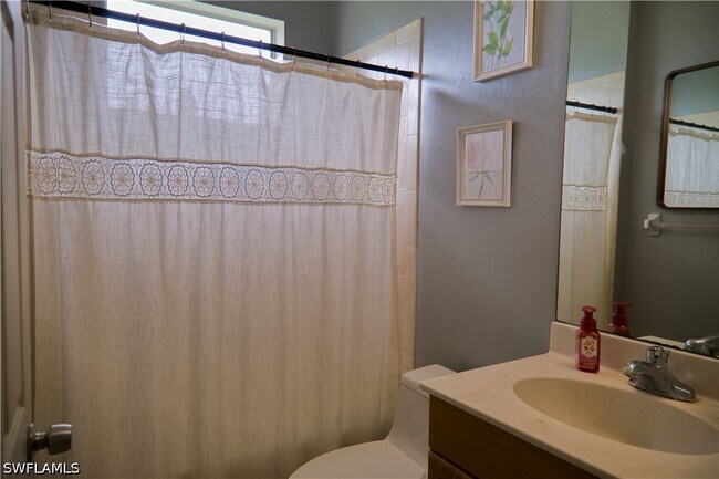 Photo - 5325 Beauty St