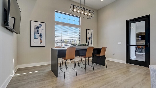 Photo - Springs at Meadowbrook