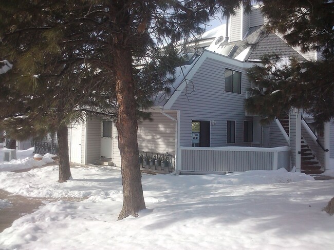 Ground floor condo, feels like home! - Ground floor condo, feels like home!