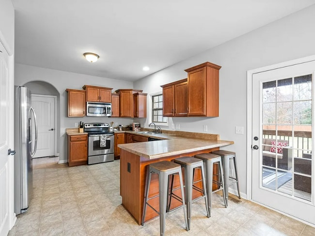 Photo - 1157 Meachem Dr