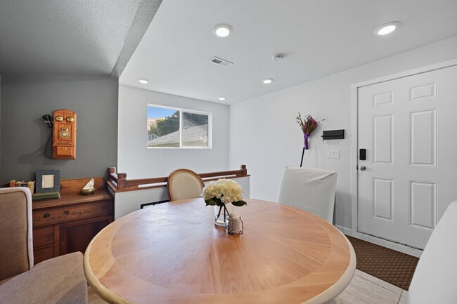 Photo - 1119 Prosser Ave Unit ID1324036P