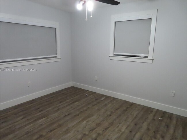 Photo - 2433 NW 96th St Unidad B