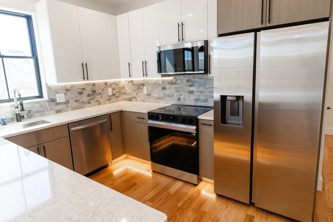 Photo - 30 Clifton St Unit 30B