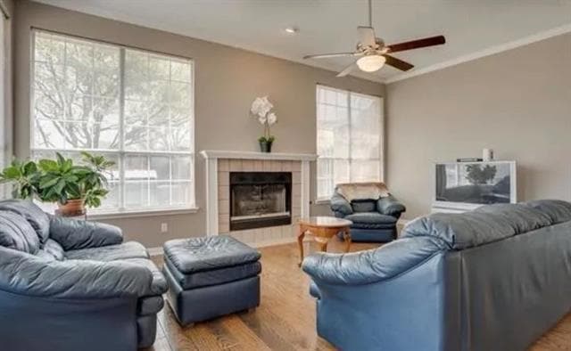 Photo - 5837 Poole Dr