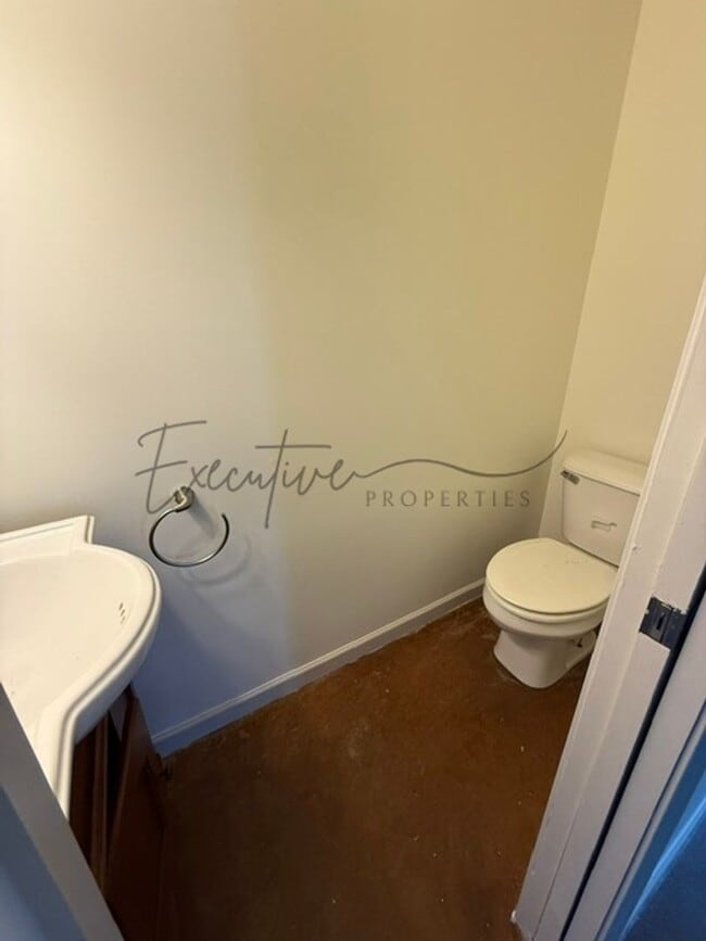 Photo - Updated 2-Bed Townhouse Steps from McNeese... Unit 369 East Sale Road