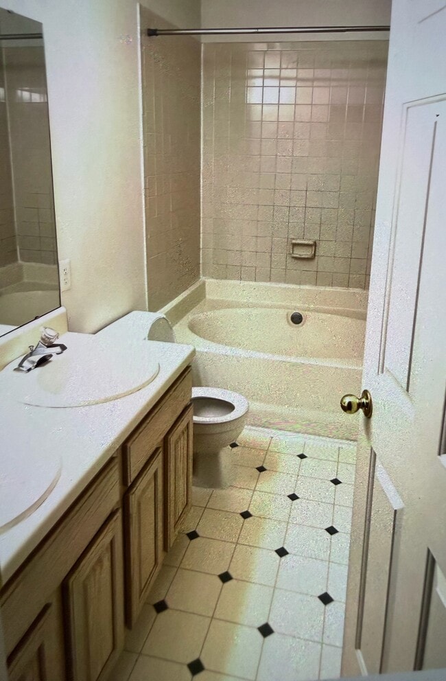 Photo - 2212 Springhill Ave