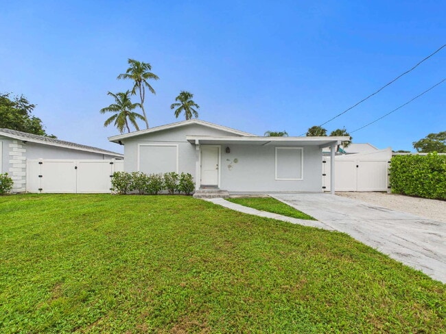 Photo - Bright & Pet-Friendly 2BR Home in River Pa...