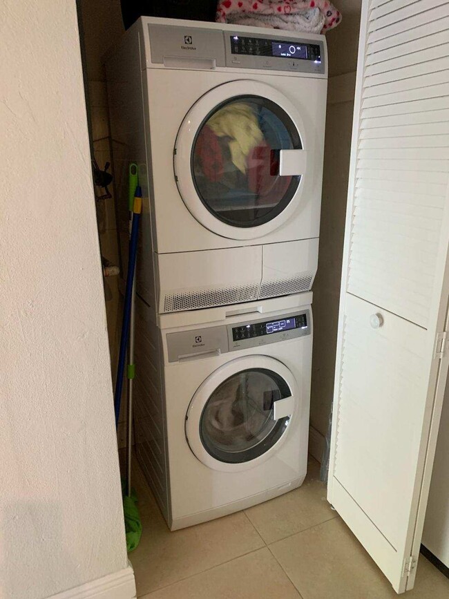 Photo - 7483 SW 82nd St Unit 303A