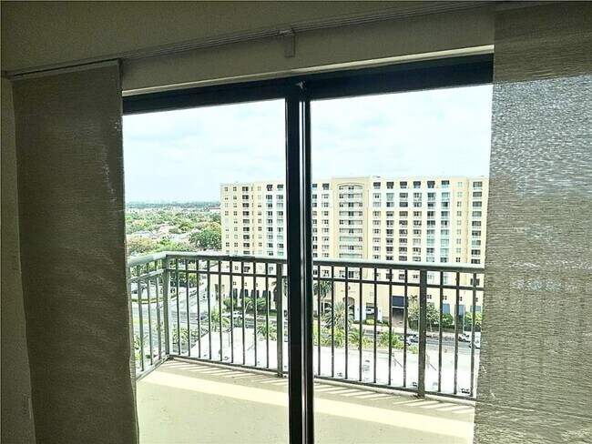 Photo - 4242 NW 2nd St Unit # 01412