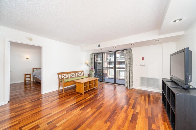 Photo - 700 1ST St Unit 15C