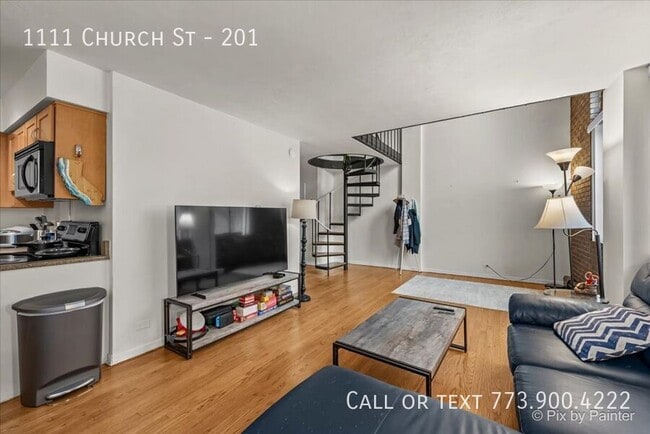 Photo - 1111 Church St