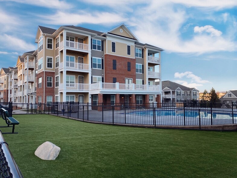 Terrace Greene TreeTops