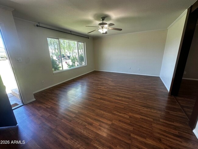 Photo - 8737 E Jackrabbit Rd