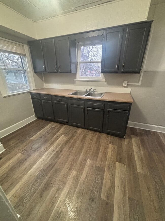 Photo - Cleveland East Side Single