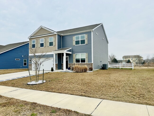 Photo - 30735 Waterfront Dr