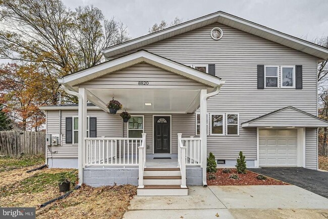 Building Photo - 8820 Fearne Ave