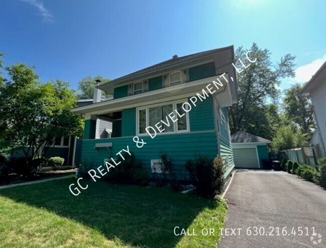 Building Photo - ***FULLY UPDATED / RIVER FOREST LOCATION /... Rental