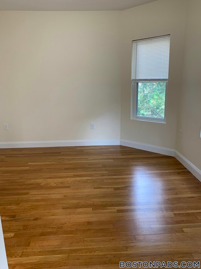 Photo - 28 A Cherry St Unit 2