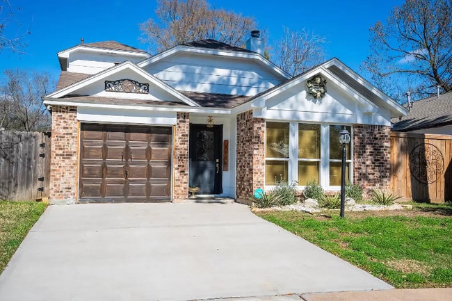 Photo - 5006 Deer Point Dr