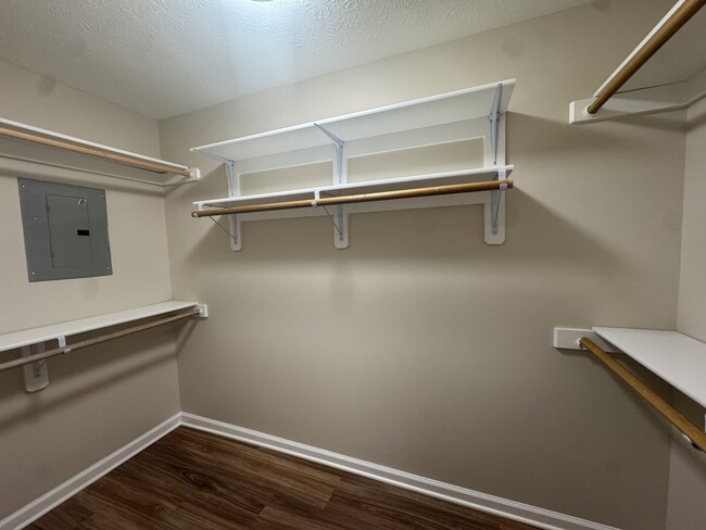 Photo - 116 1/2 S Main St - Tipton Unit 205