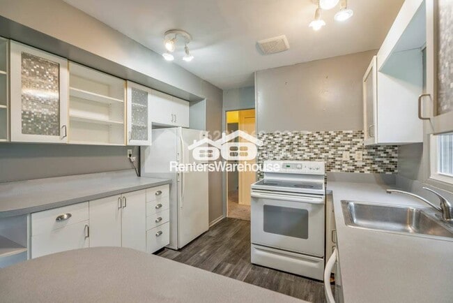 Photo - 12319 Stafford Ln