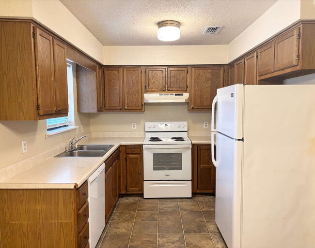 Photo - "Charming 2-Bedroom Apartment Retreat in Mary Esther!"