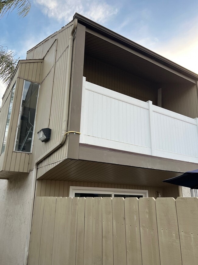 Exterior/Balcony - 8034 Linda Vista Rd Unit 2A