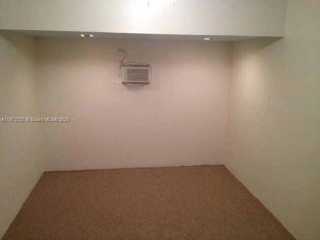 Photo - 5827 NW 57th Ave