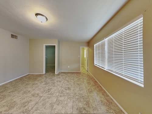 Photo - 2039 E Osborn Rd