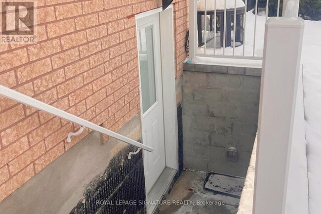 Photo - 53 Guery Crescent