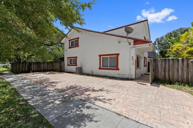 Building Photo - 5410 SW 43rd Terrace Rental