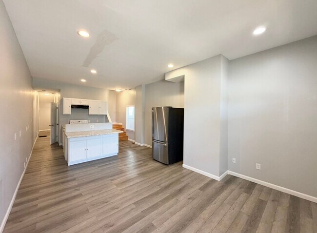 Photo - 1756-1756 S Delaware St Unit 1754 S Delaware St