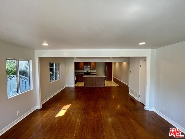 Photo - 5017 Edgewood Pl