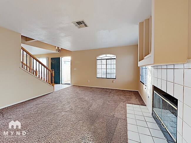 Photo - 816 Angel Star Ln
