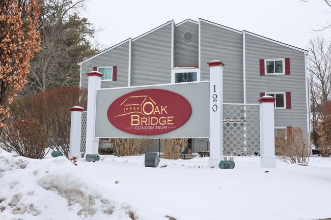 Building Photo - 120 Fisherville Rd Unit 39