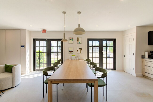 Leasing Office