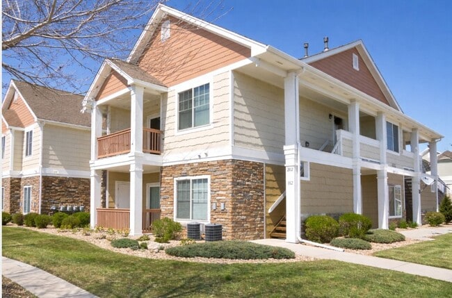 Building Photo - 4605 Hahns Peak Dr