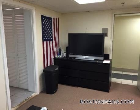 Photo - 475 Commonwealth Ave Unit G4