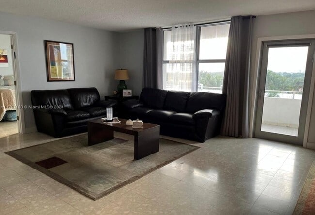 Photo - 9225 Collins Ave Unit 712