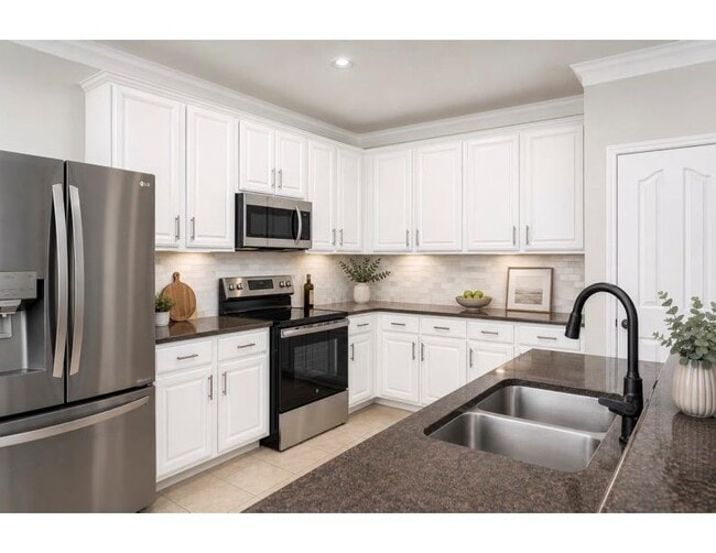 Building Photo - 22121 Rose Grass Ln
