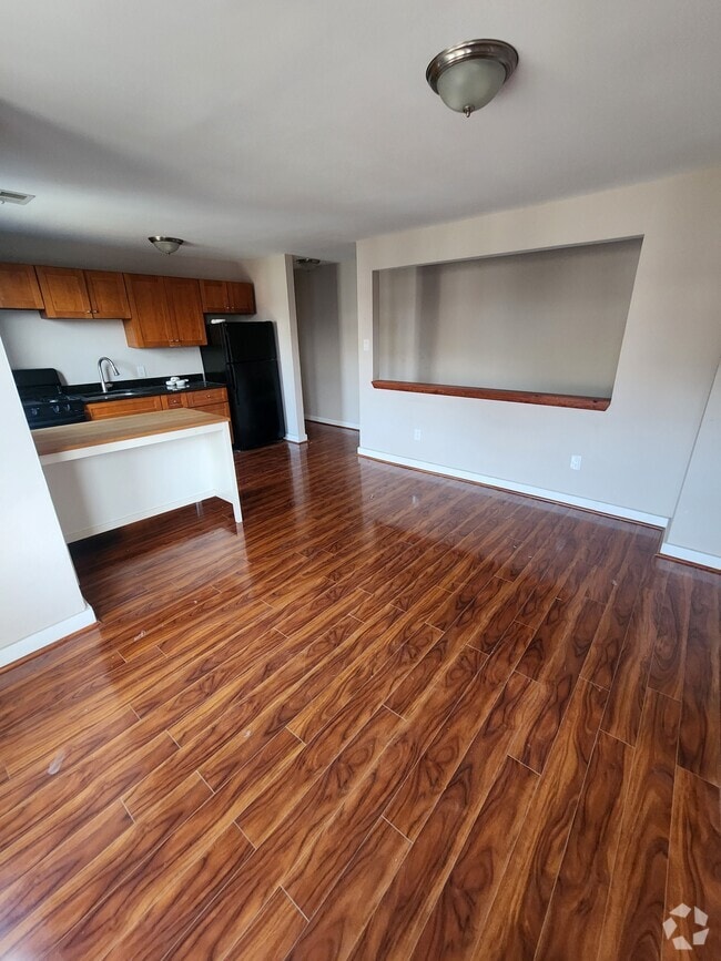 Rentals near Woodland Avenue and 46th Street