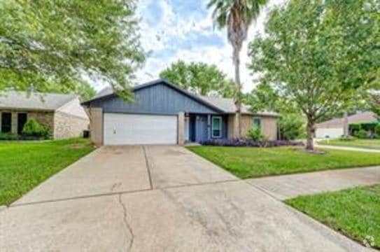 Building Photo - 6802 Glenray Dr Rental