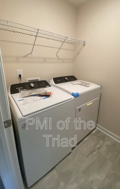 Photo - 4003 Beckton Trl